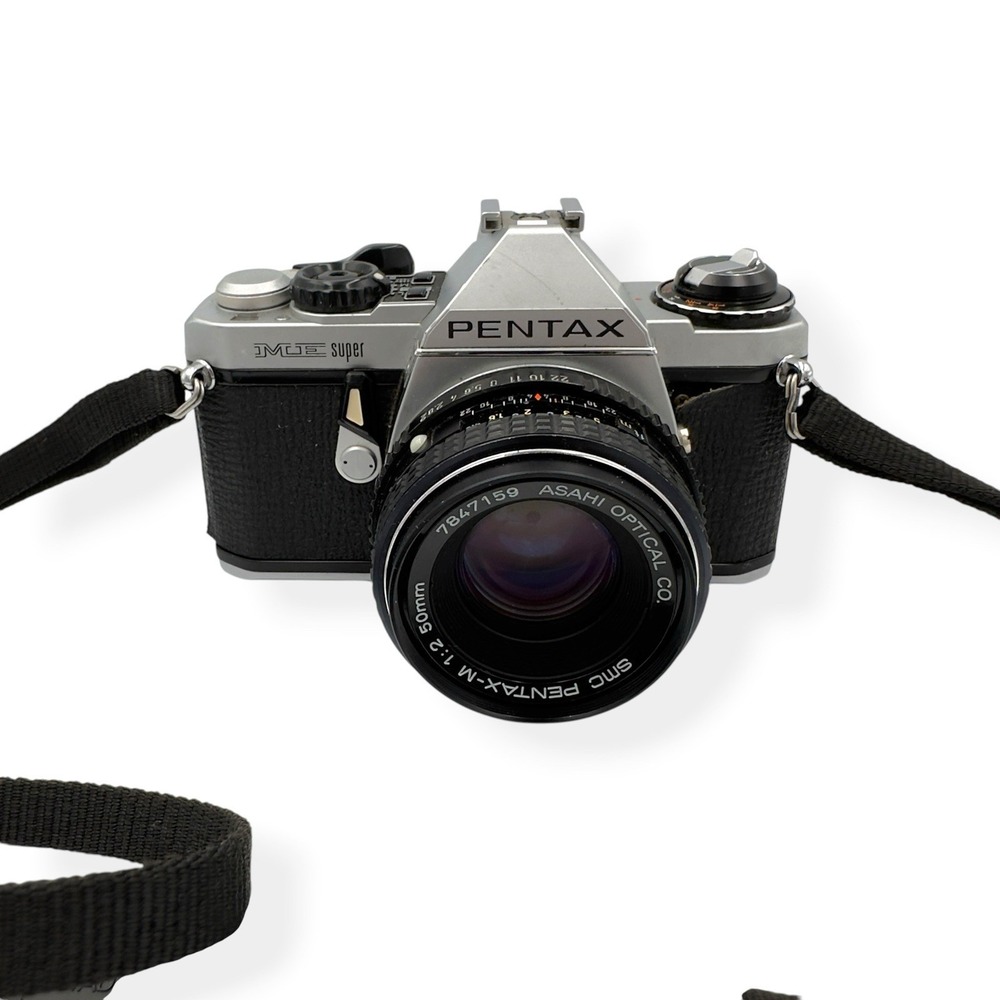 Pentax ME Super 35mm Film SLR Camera Kit w/ SMC 50mm Lens w Strap
